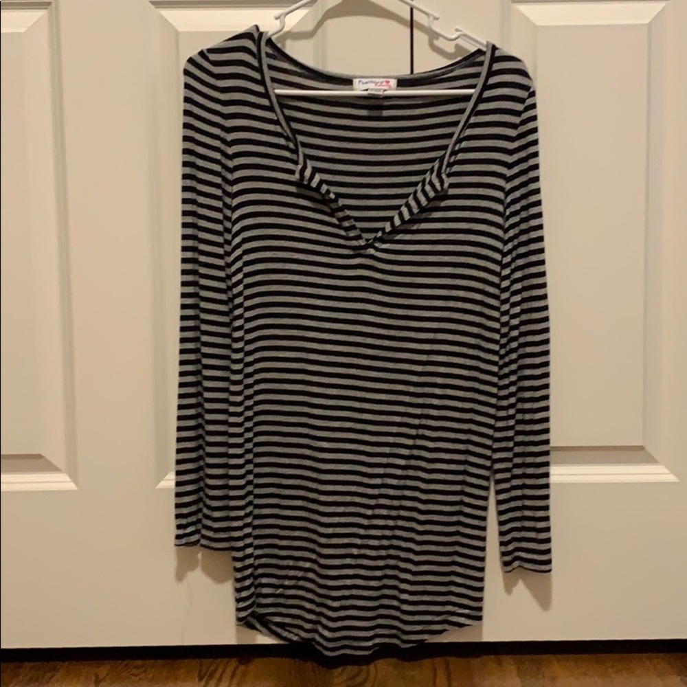 Maternity shirt (long sleeve)